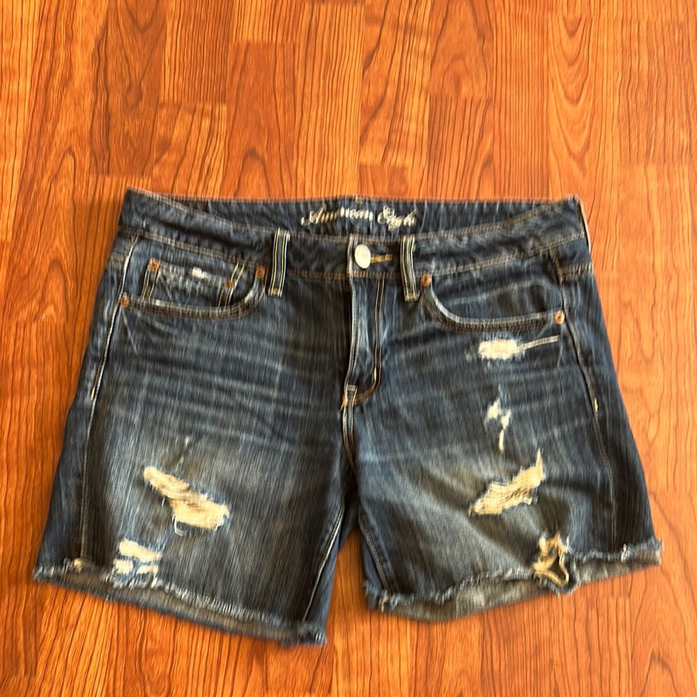 American Eagle Outfitters Women's Distressed Blue Denim Shorts size 8